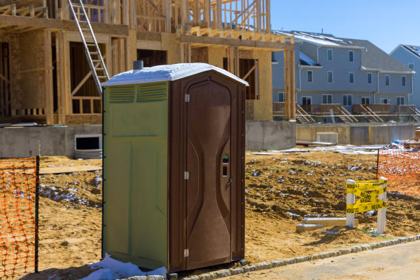 Best Porta potty rental near me  in Newton, IL