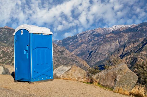 Best Wedding porta potty rental  in Newton, IL